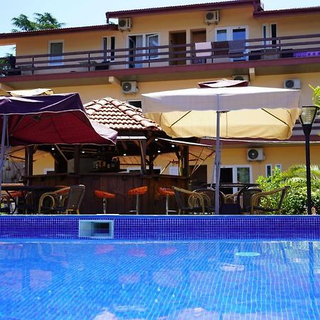 Ponto Hotel Kobuleti Extérieur photo