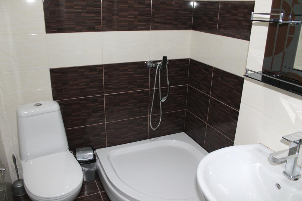 Ponto Hotel Kobuleti Chambre photo