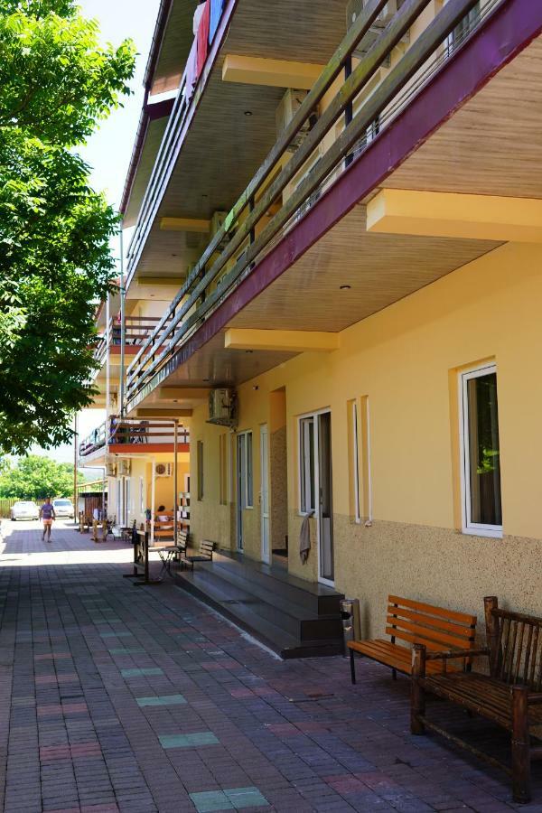 Ponto Hotel Kobuleti Extérieur photo