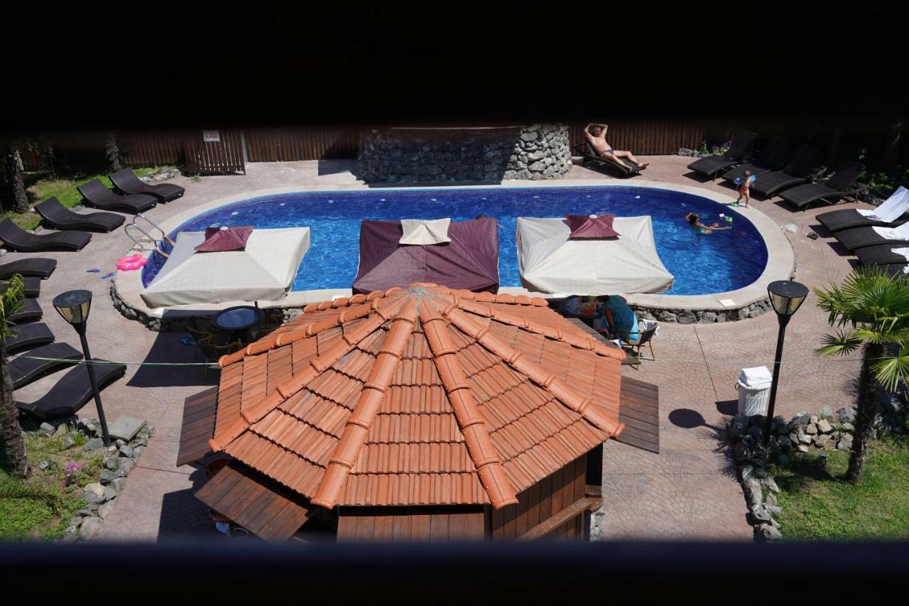 Ponto Hotel Kobuleti Extérieur photo