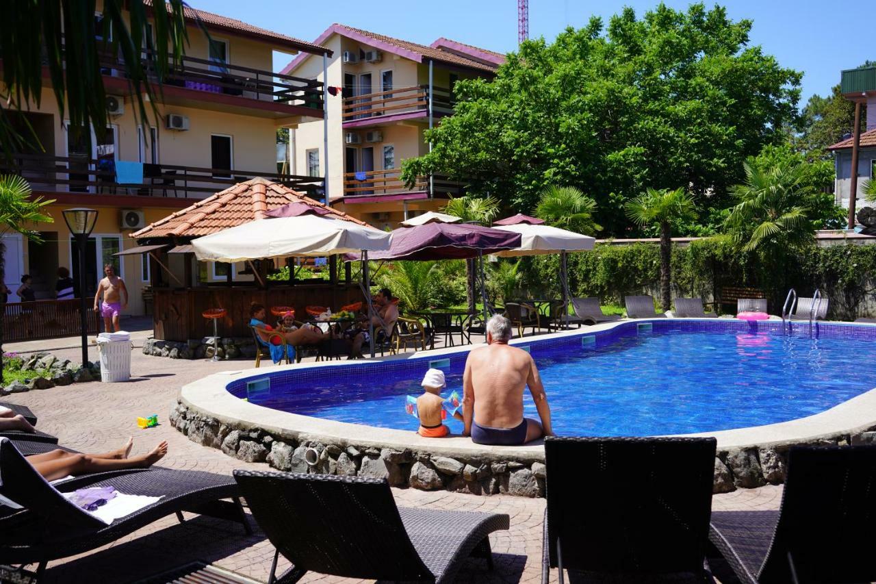 Ponto Hotel Kobuleti Extérieur photo