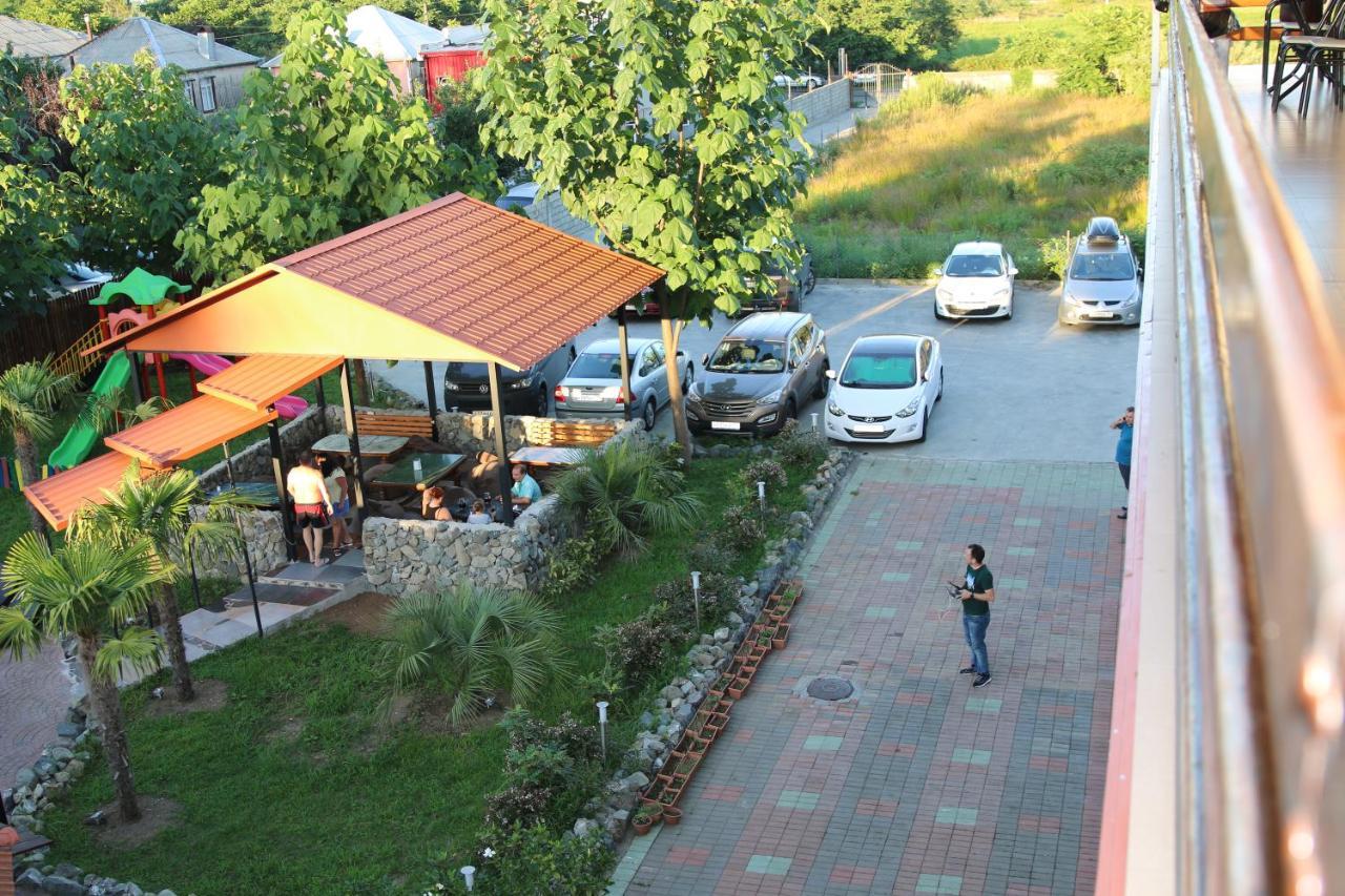 Ponto Hotel Kobuleti Extérieur photo